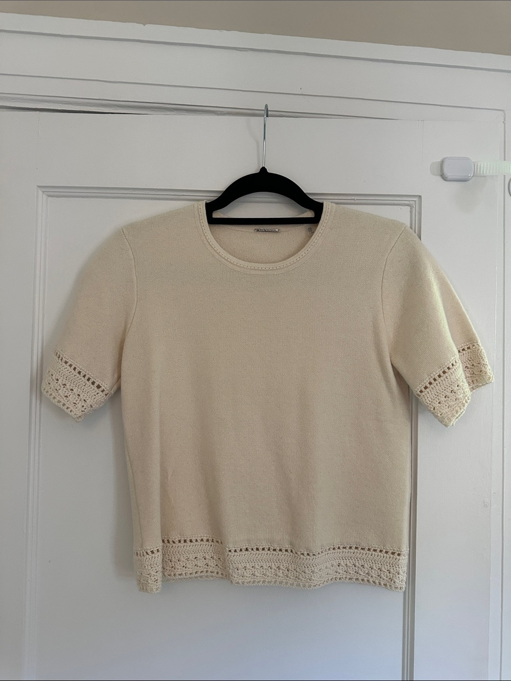 Elie Tahari XS Cotton & Cashmere Blend Knit Top with Crochet Trim